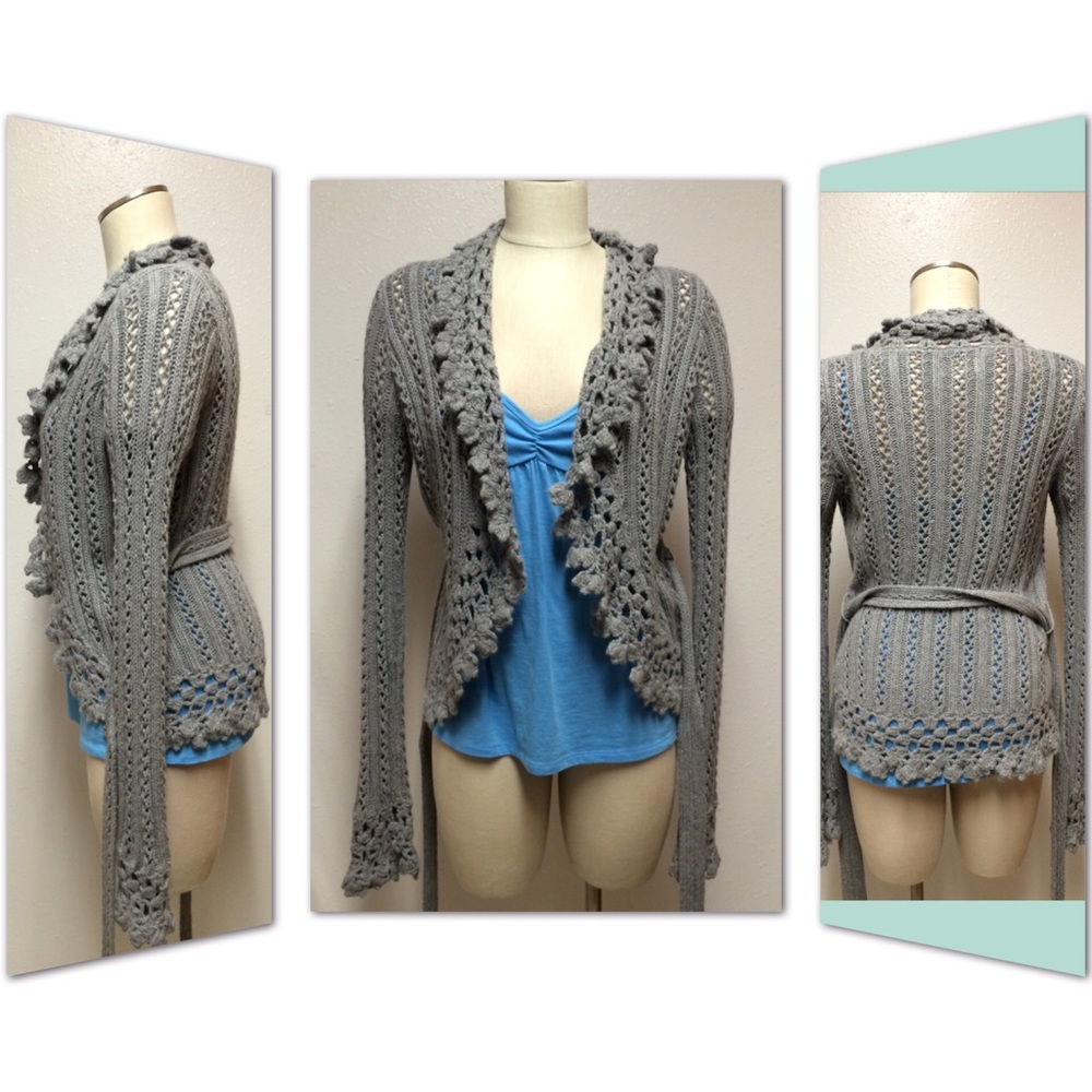 Abercrombie & Fitch gray knit belted cardigan